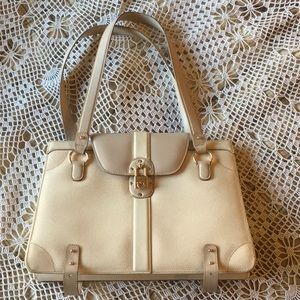 Ferragamo Leather Shoulder Bag